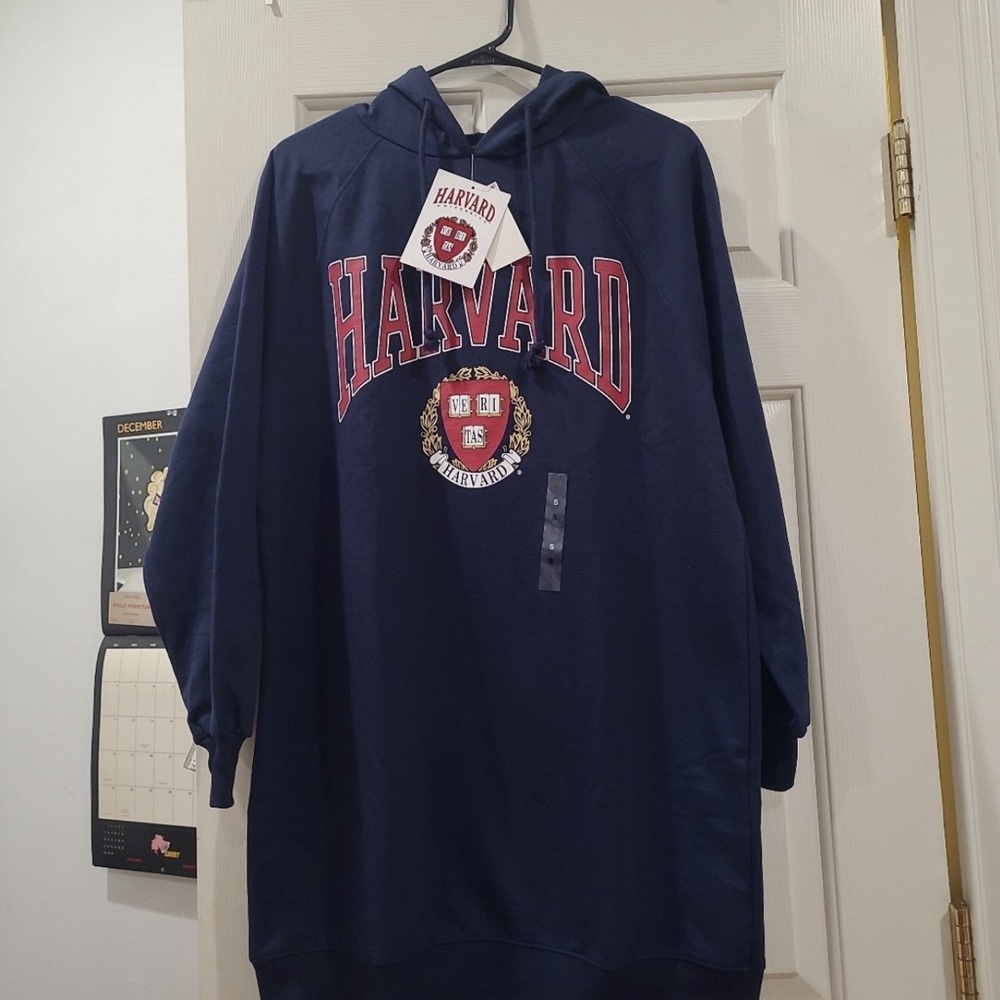 harvard hooded sweaters